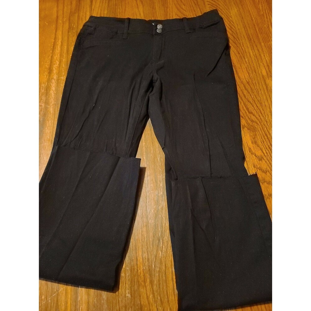 Bebop Originals Women Black Jeans 9, cutoff length, EUC